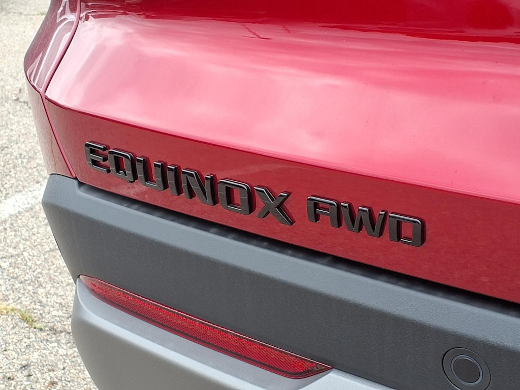 Thumbnail: 2027 Chevrolet Equinox - 6