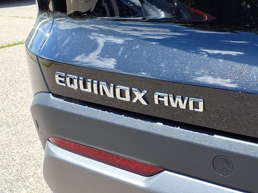 Thumbnail: 2026 Chevrolet Equinox - 6