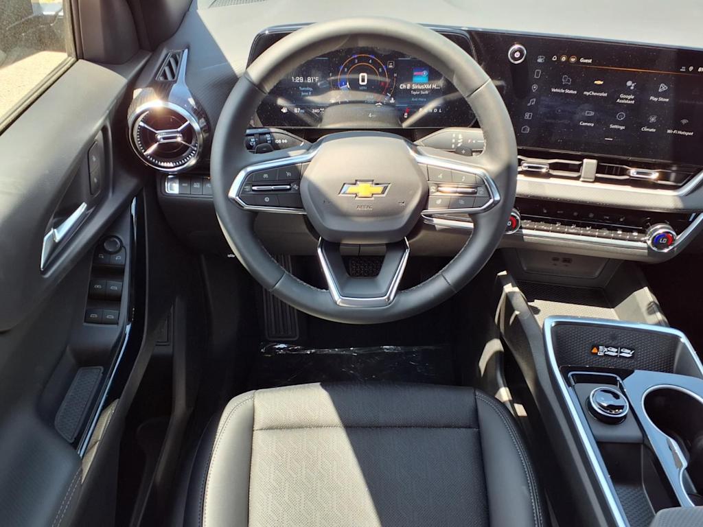 Thumbnail: 2026 Chevrolet Equinox - 8