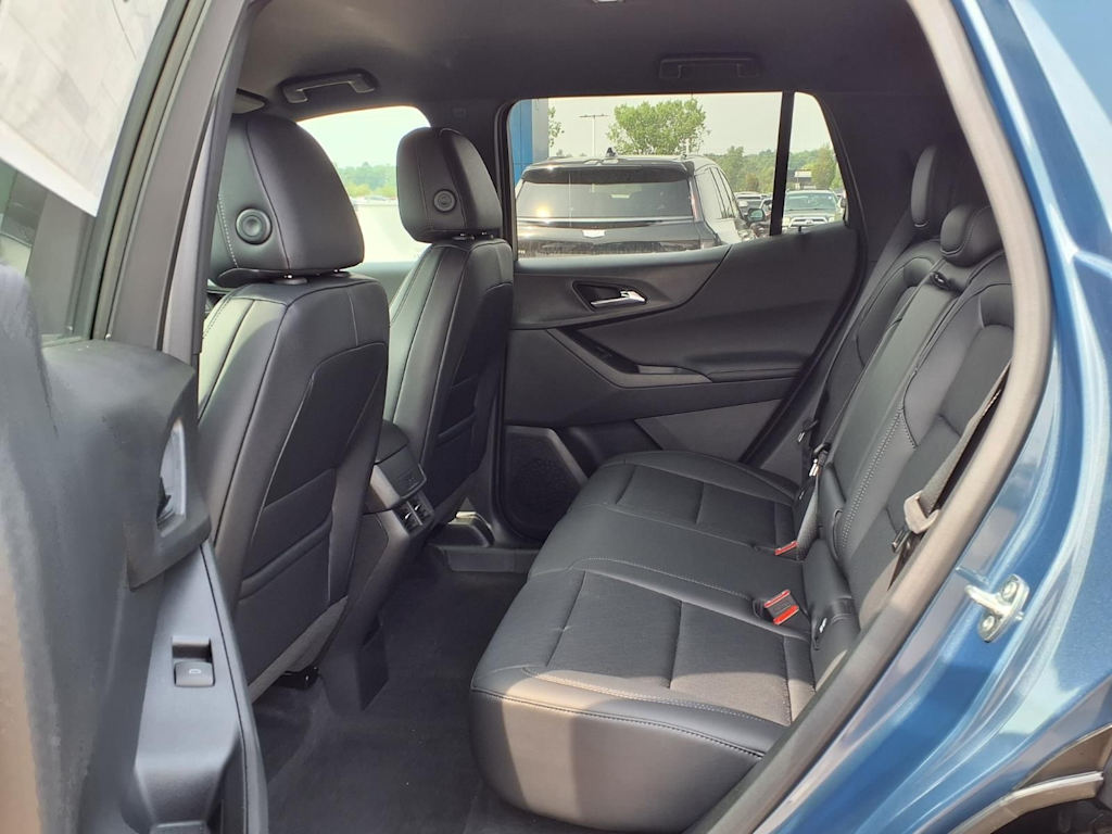 Thumbnail: 2027 Chevrolet Equinox - 11