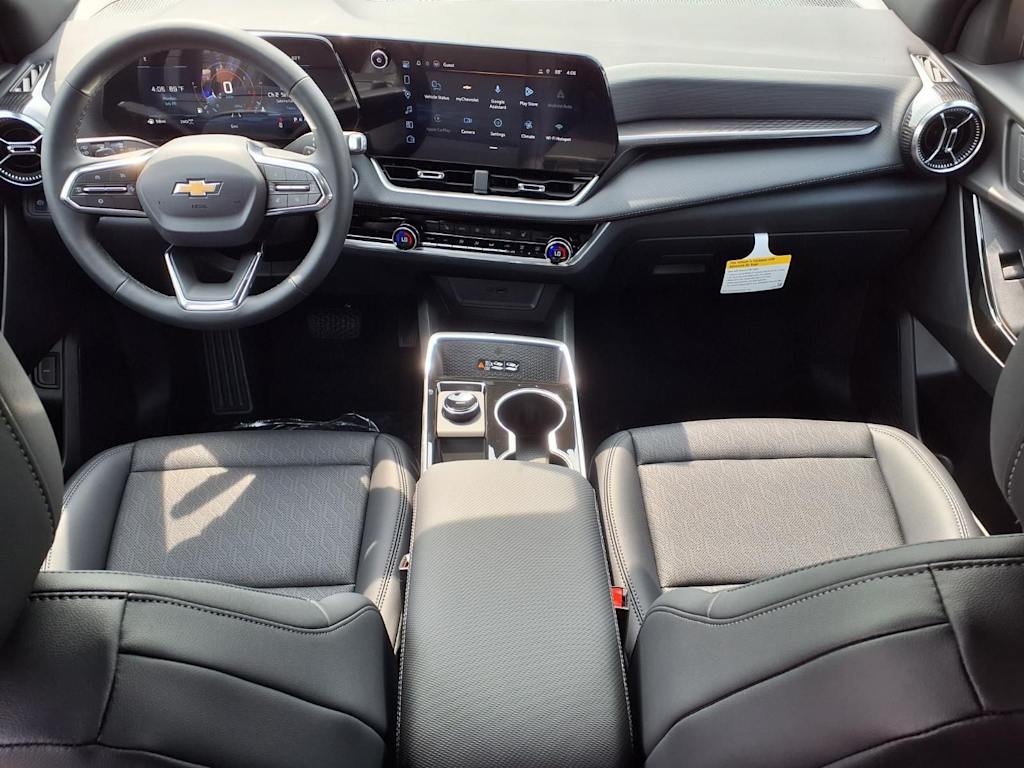 Thumbnail: 2027 Chevrolet Equinox - 2