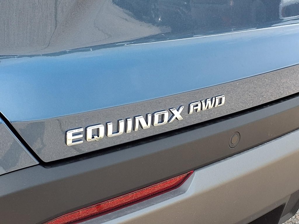 Thumbnail: 2027 Chevrolet Equinox - 6