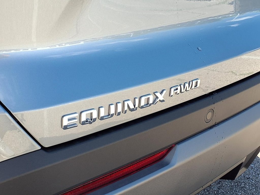 Thumbnail: 2026 Chevrolet Equinox - 6