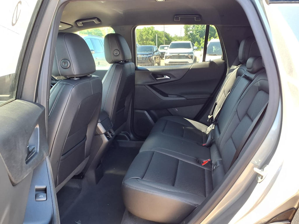 Thumbnail: 2026 Chevrolet Equinox - 11