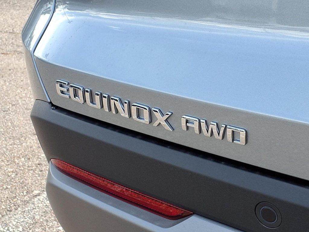Thumbnail: 2026 Chevrolet Equinox - 6