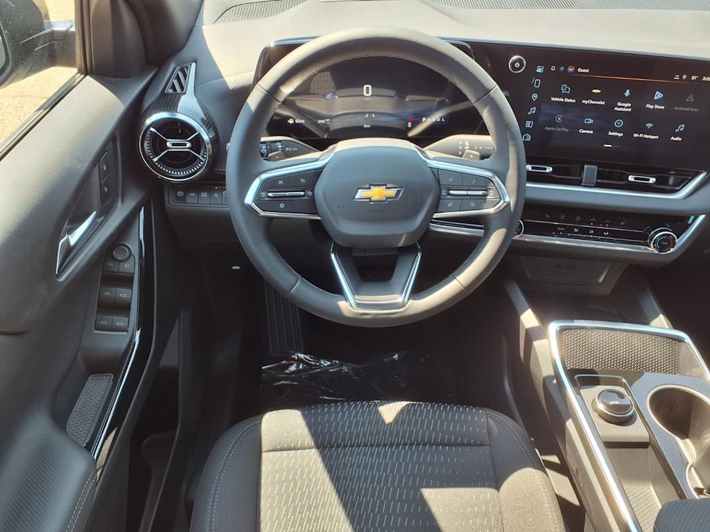 Thumbnail: 2027 Chevrolet Equinox - 8
