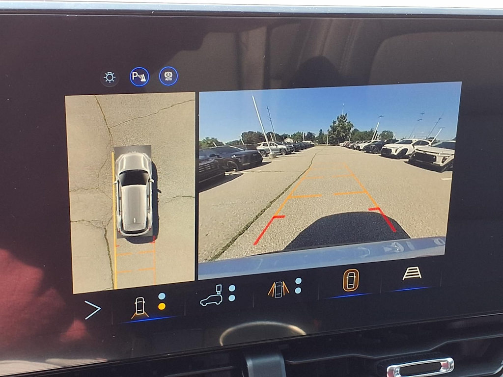 Thumbnail: 2027 Chevrolet Equinox - 19