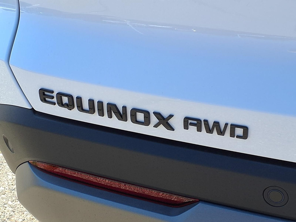 Thumbnail: 2027 Chevrolet Equinox - 6
