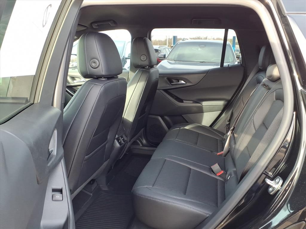 Thumbnail: 2026 Chevrolet Equinox - 11