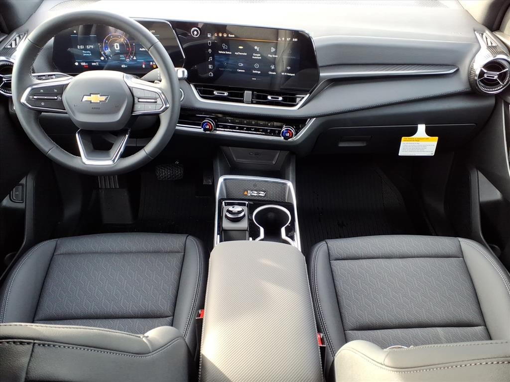 Thumbnail: 2026 Chevrolet Equinox - 2