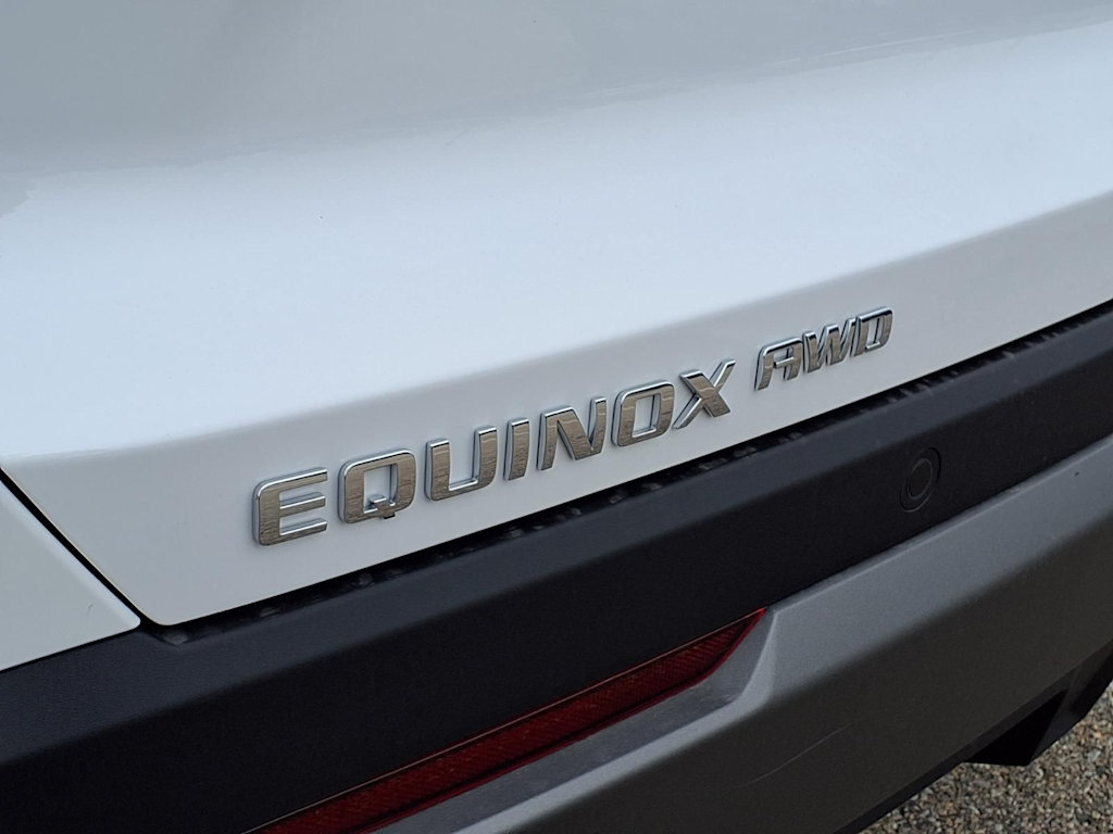 Thumbnail: 2026 Chevrolet Equinox - 6