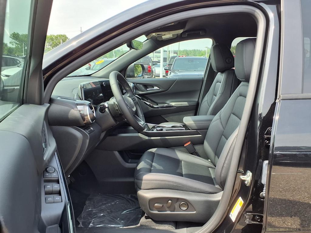 Thumbnail: 2027 Chevrolet Equinox - 9