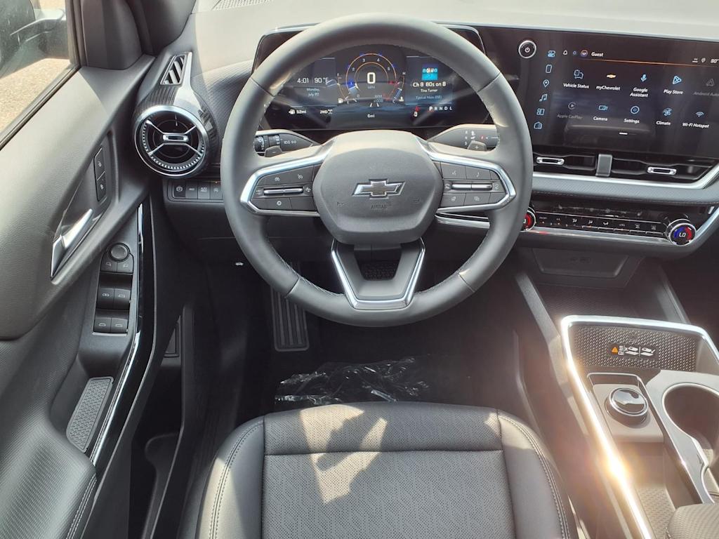 Thumbnail: 2027 Chevrolet Equinox - 8