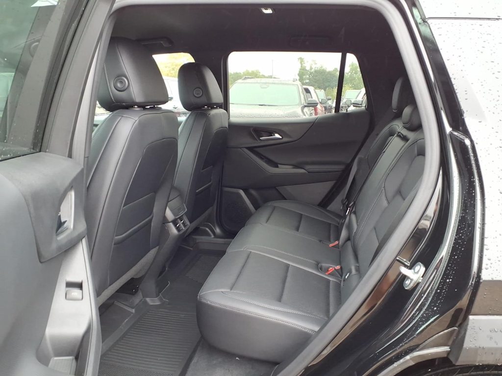 Thumbnail: 2027 Chevrolet Equinox - 10