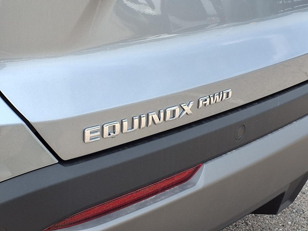 Thumbnail: 2027 Chevrolet Equinox - 6
