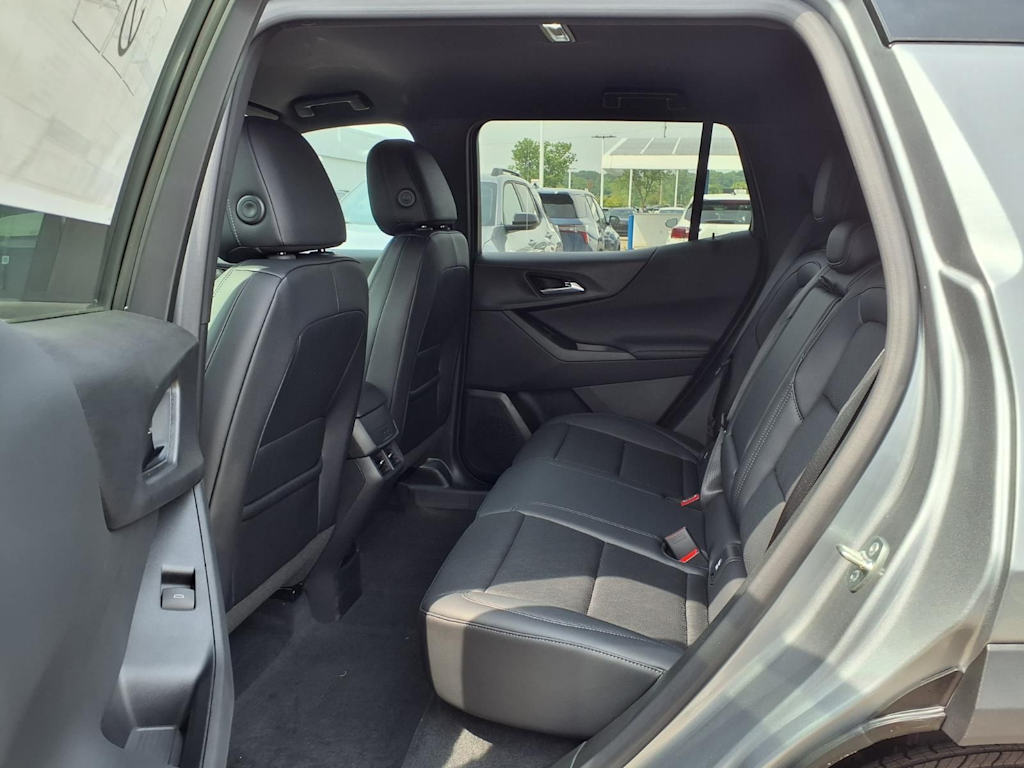 Thumbnail: 2027 Chevrolet Equinox - 10