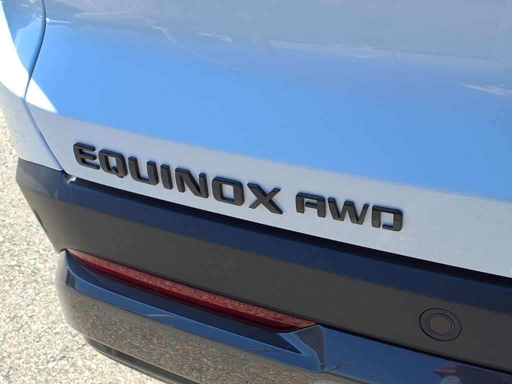 Thumbnail: 2027 Chevrolet Equinox - 6