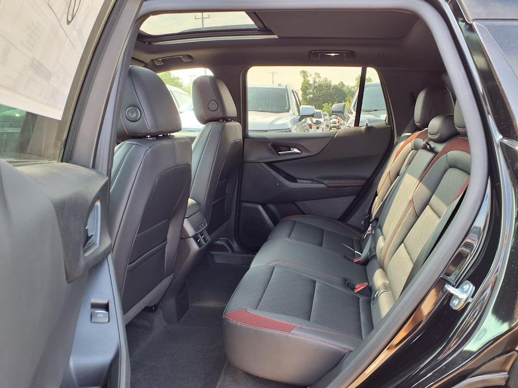 Thumbnail: 2027 Chevrolet Equinox - 9