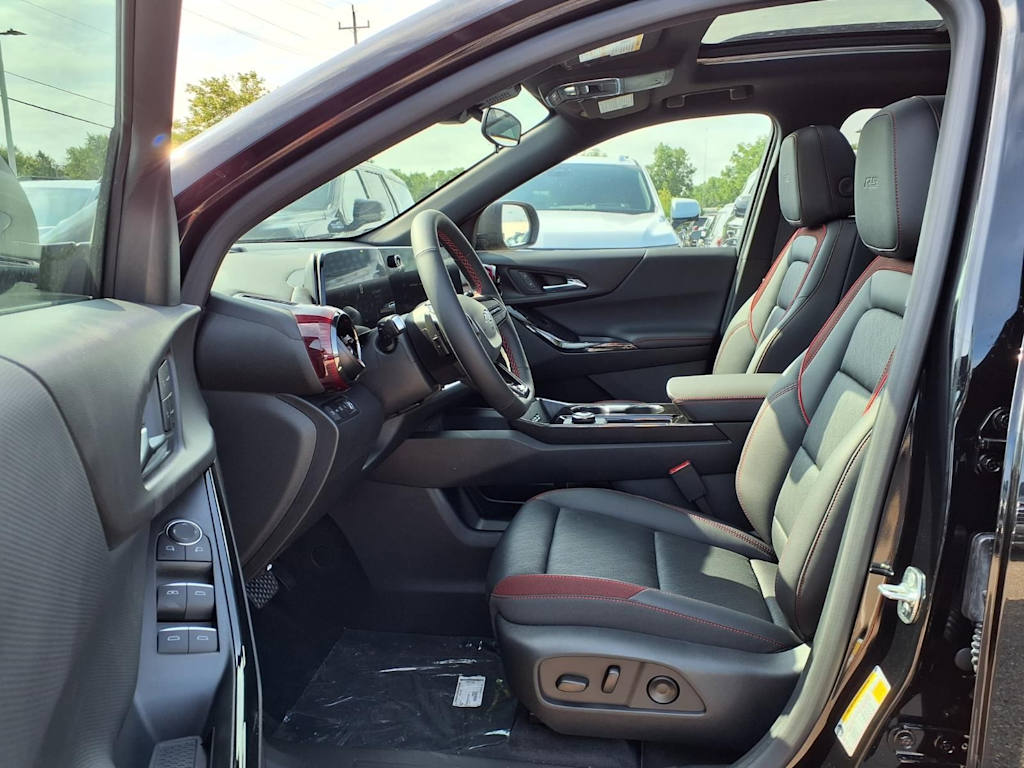 Thumbnail: 2027 Chevrolet Equinox - 8