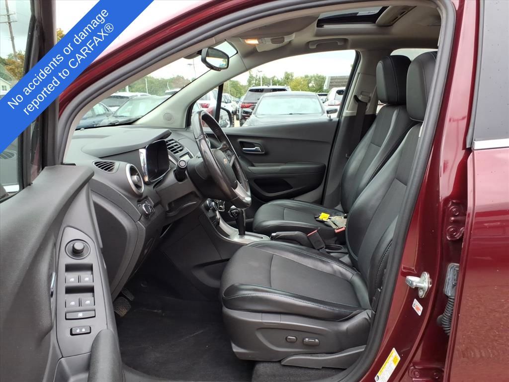 Thumbnail: 2016 Chevrolet Trax - 9