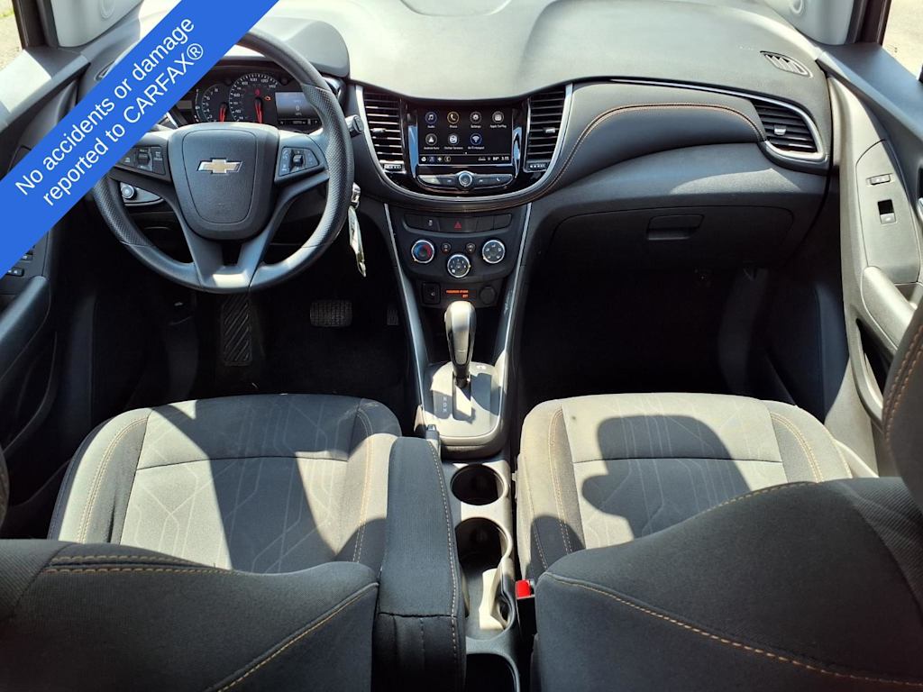 Thumbnail: 2018 Chevrolet Trax - 2