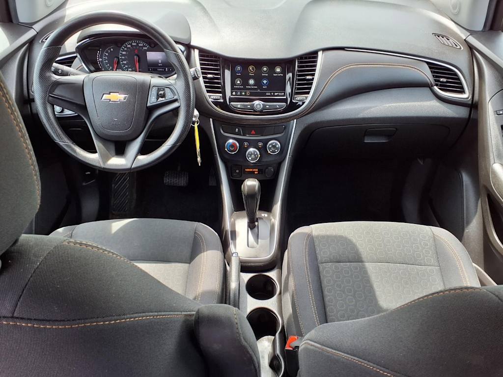 Thumbnail: 2019 Chevrolet Trax - 2