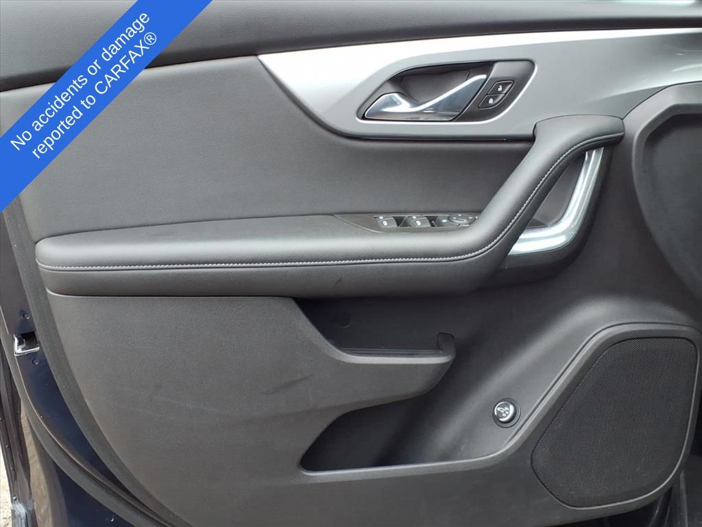 Thumbnail: 2020 Chevrolet Blazer - 20