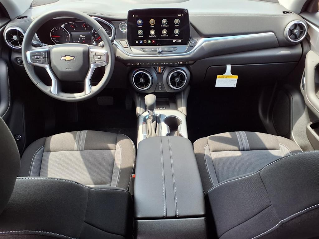 Thumbnail: 2026 Chevrolet Blazer - 2