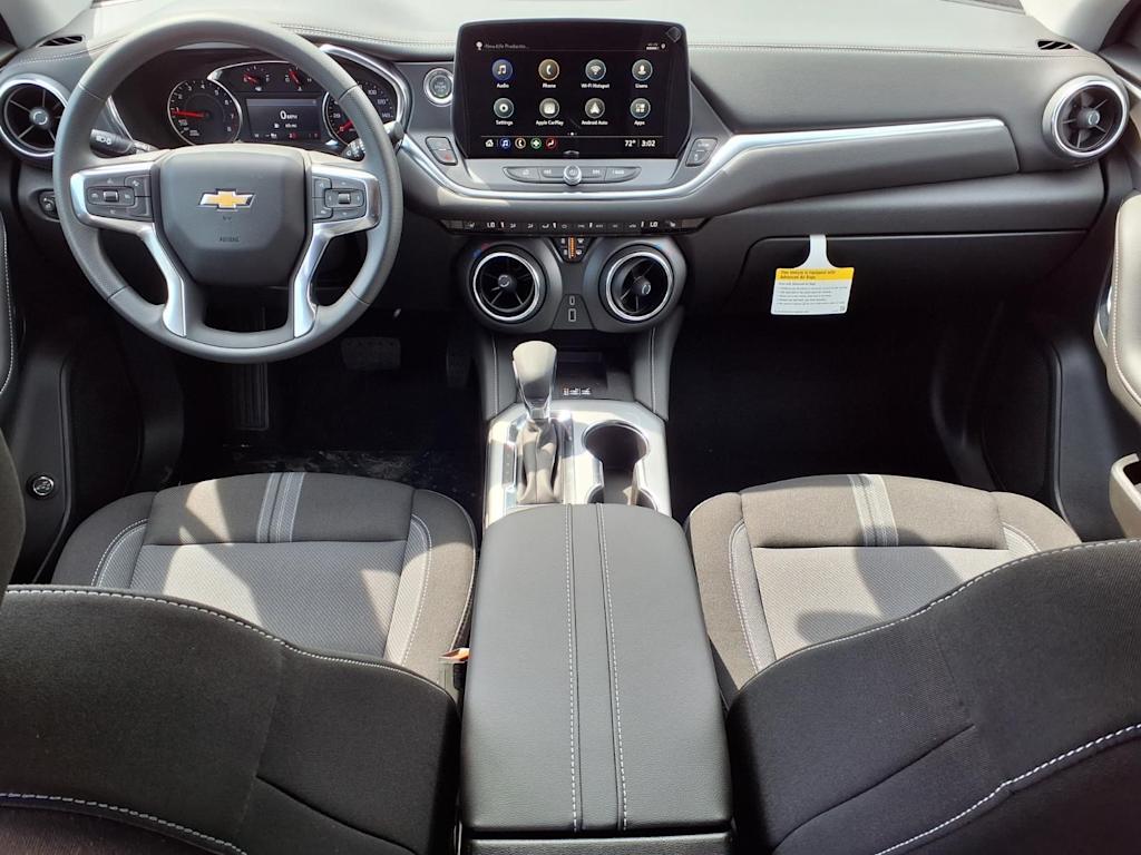Thumbnail: 2026 Chevrolet Blazer - 2