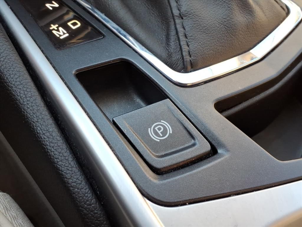 Thumbnail: 2013 Cadillac SRX - 28