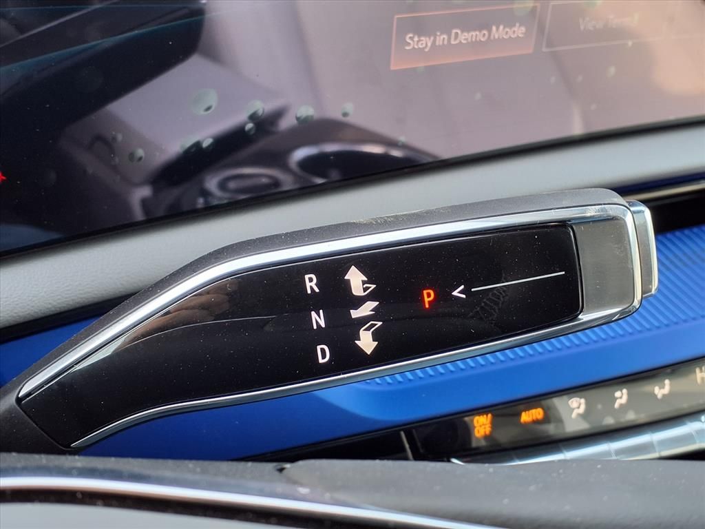 Thumbnail: 2026 Cadillac Optiq - 21