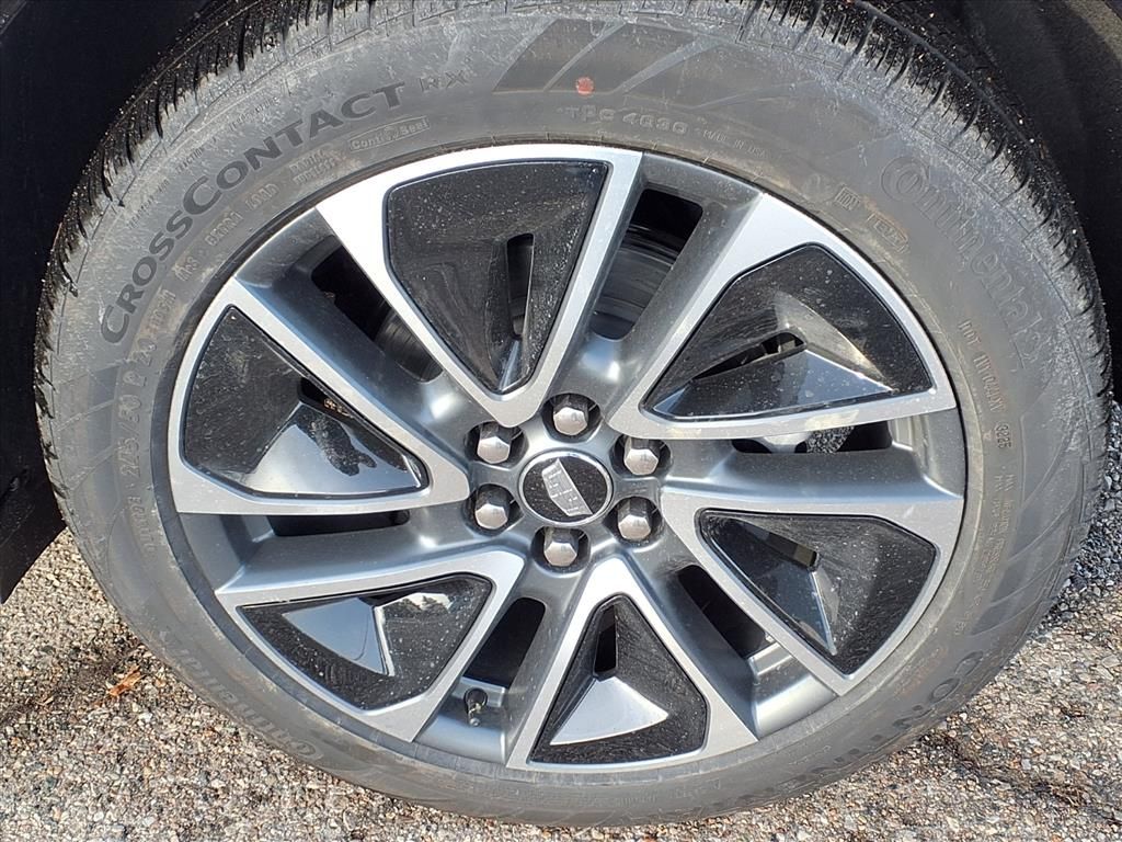 Thumbnail: 2026 Cadillac Optiq - 6