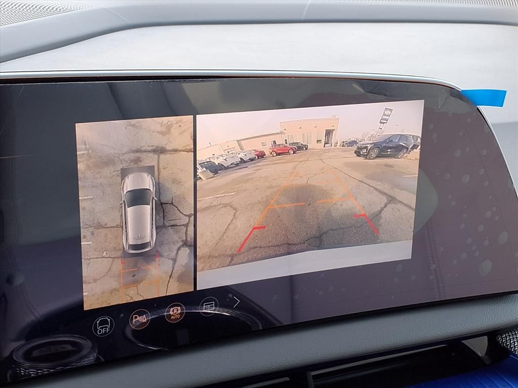 Thumbnail: 2026 Cadillac Optiq - 22