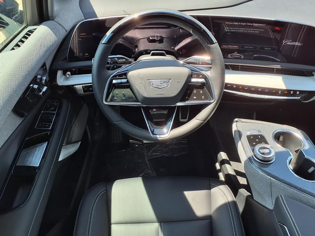 Thumbnail: 2027 Cadillac Optiq - 6