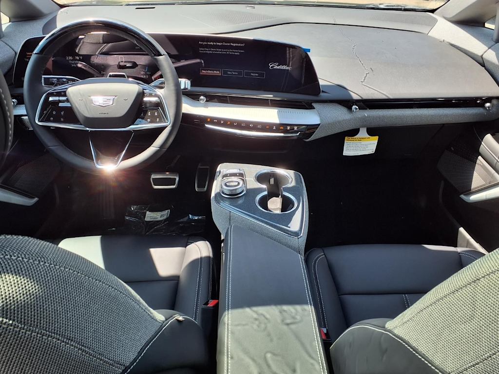 Thumbnail: 2027 Cadillac Optiq - 2