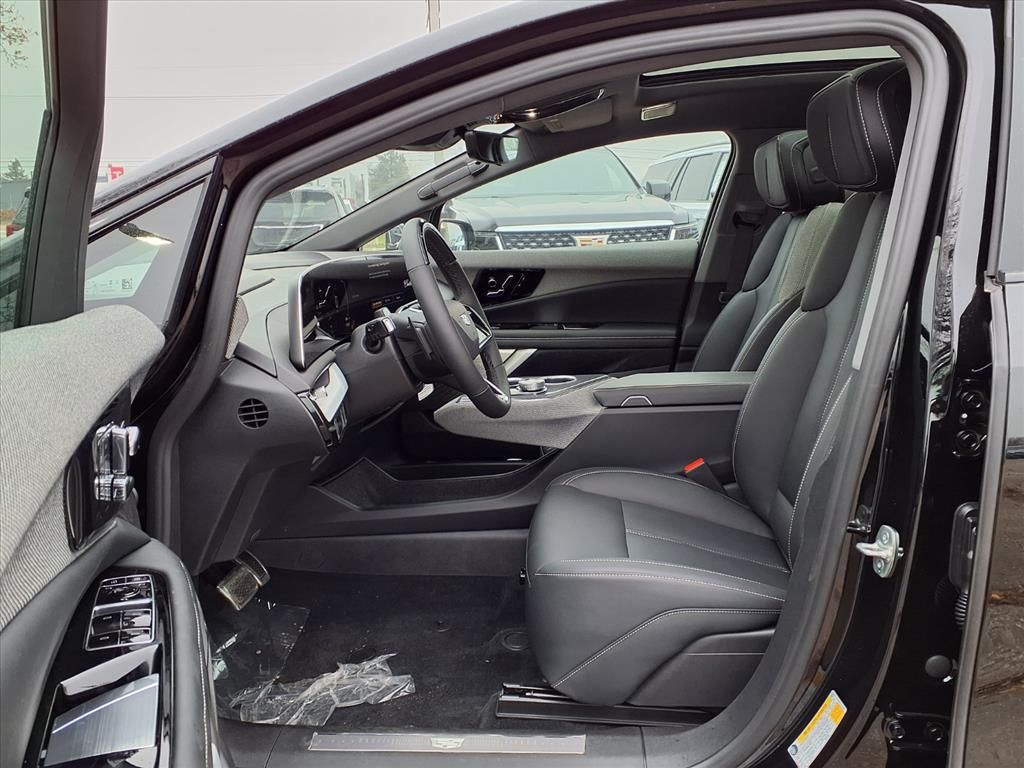 Thumbnail: 2026 Cadillac Optiq - 7