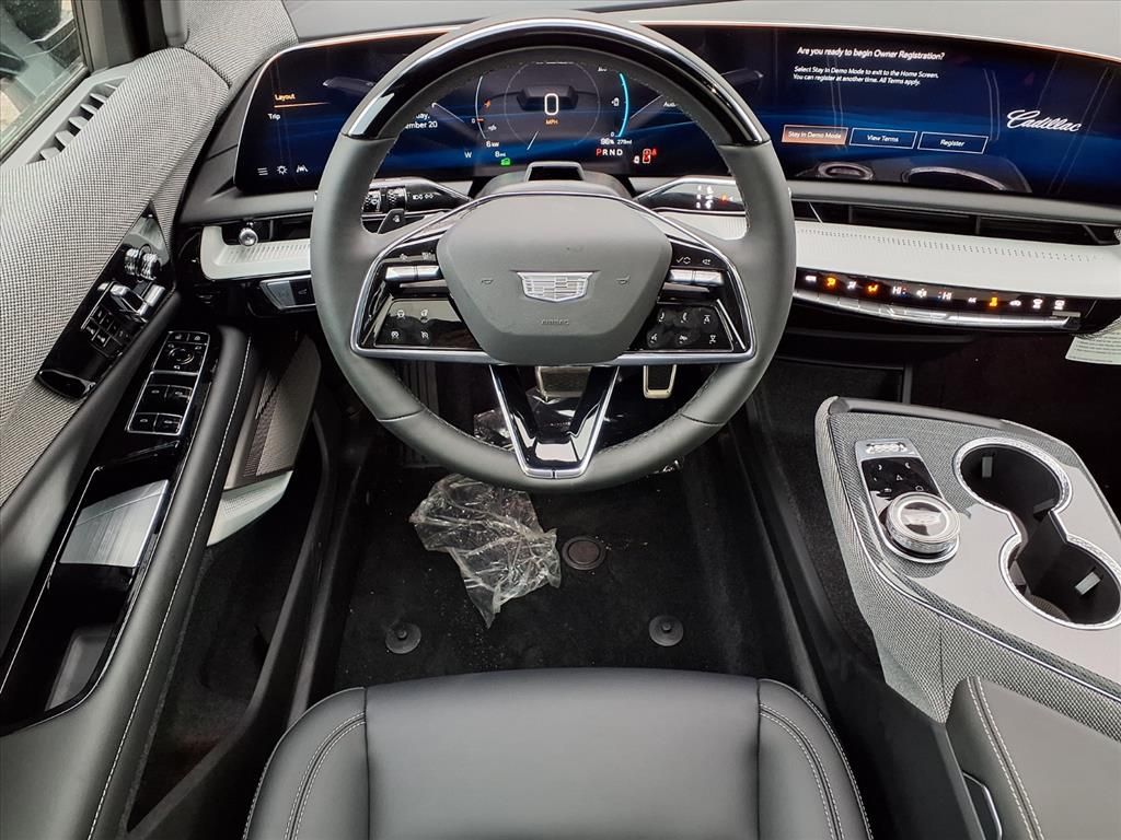 Thumbnail: 2026 Cadillac Optiq - 6