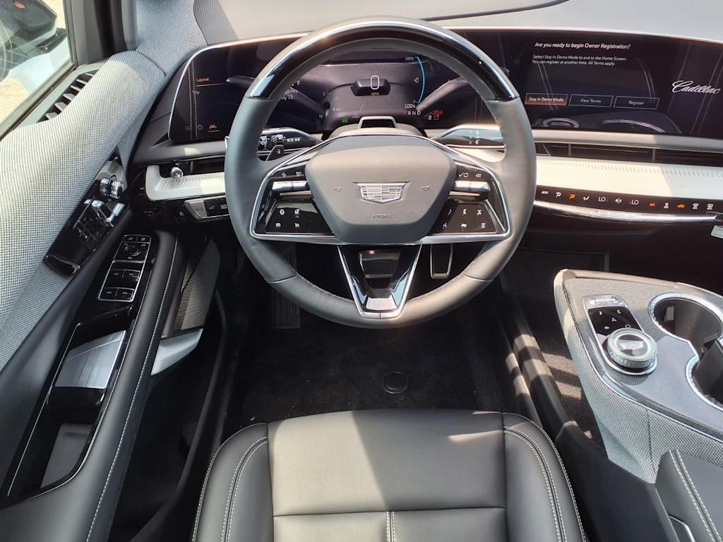 Thumbnail: 2027 Cadillac Optiq - 7