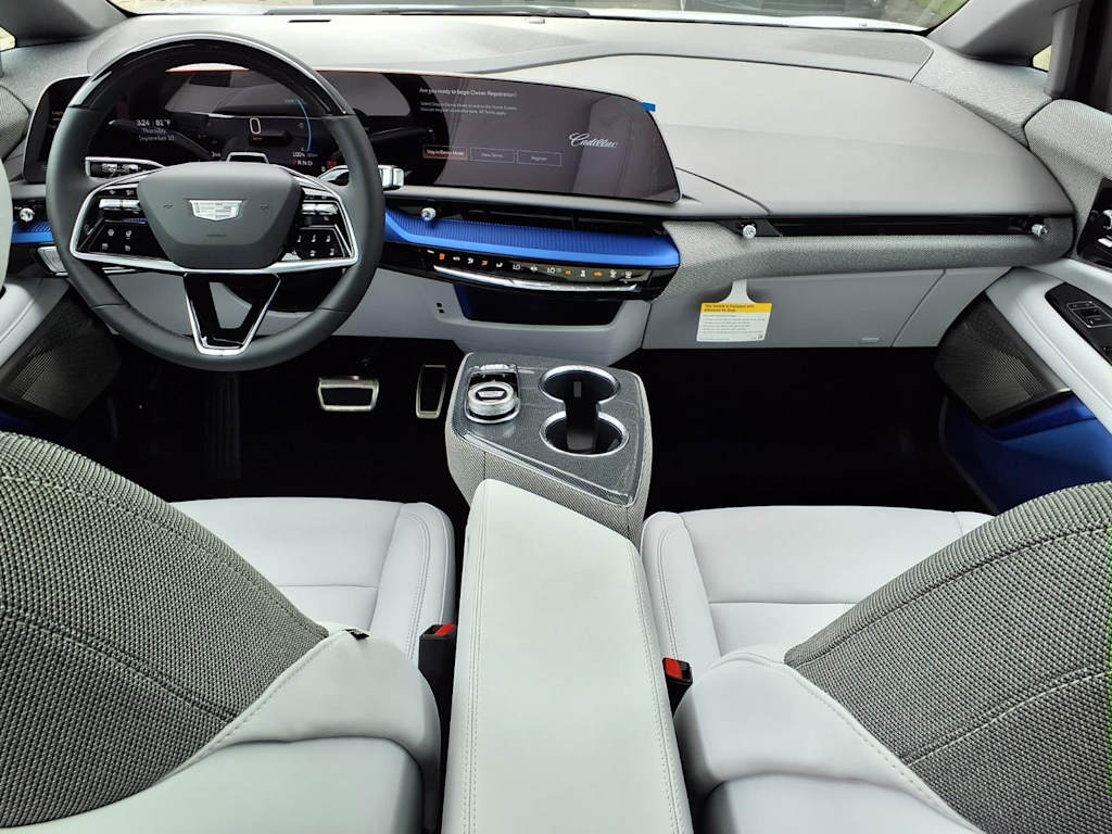 Thumbnail: 2027 Cadillac Optiq - 2