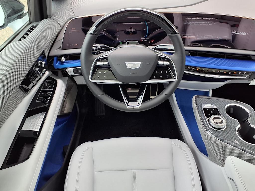 Thumbnail: 2027 Cadillac Optiq - 7