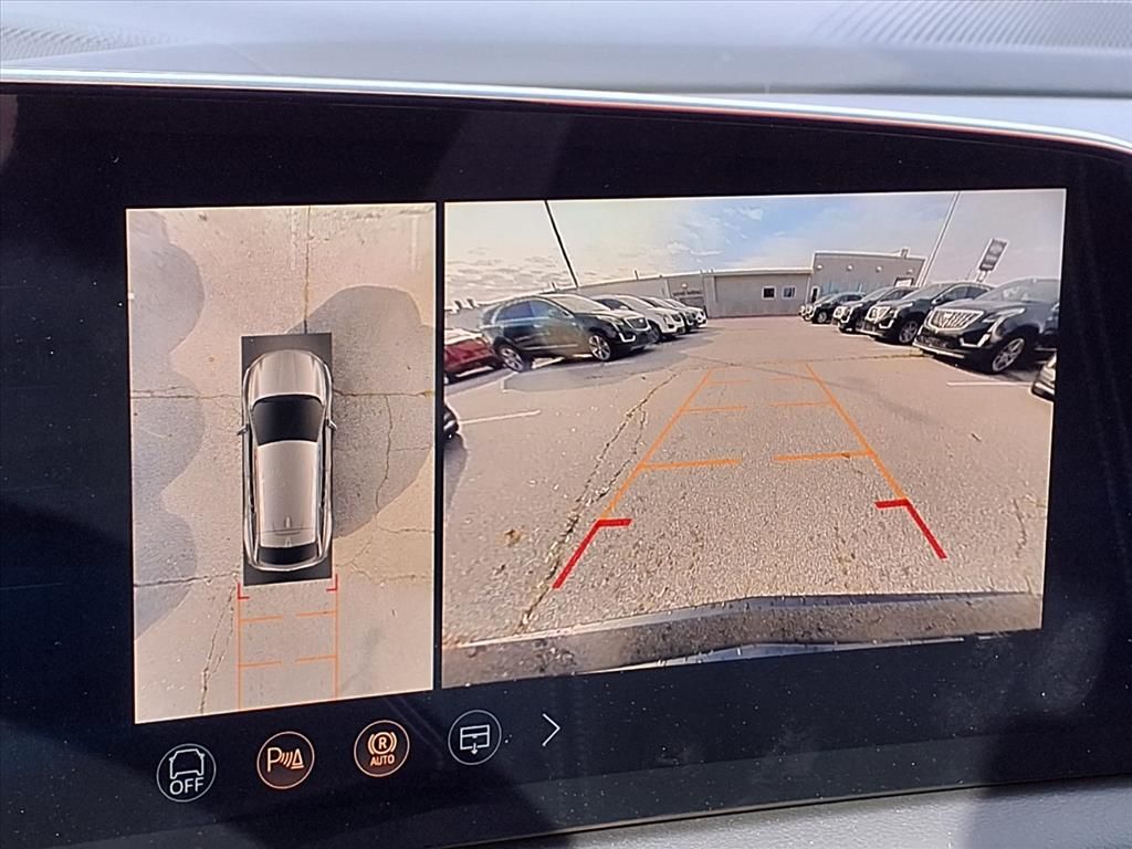 Thumbnail: 2026 Cadillac Optiq - 10