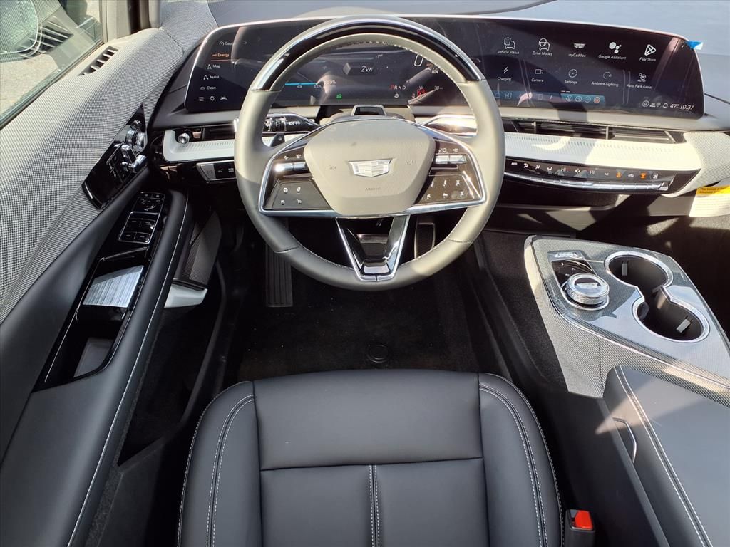 Thumbnail: 2026 Cadillac Optiq - 7