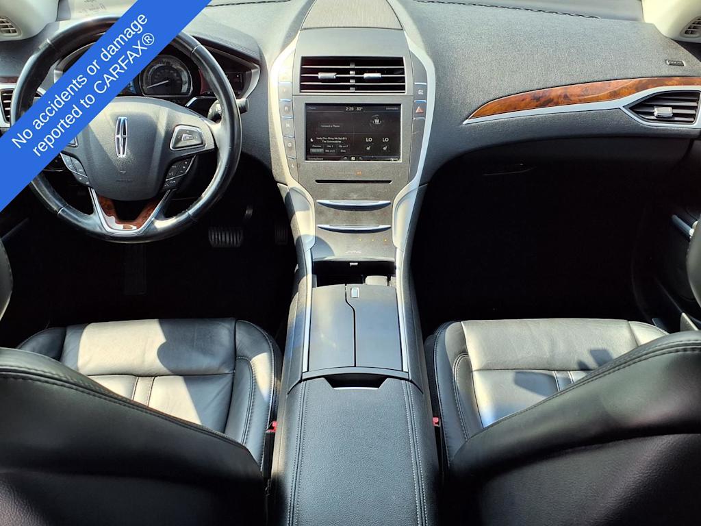 Thumbnail: 2016 Lincoln MKZ - 2