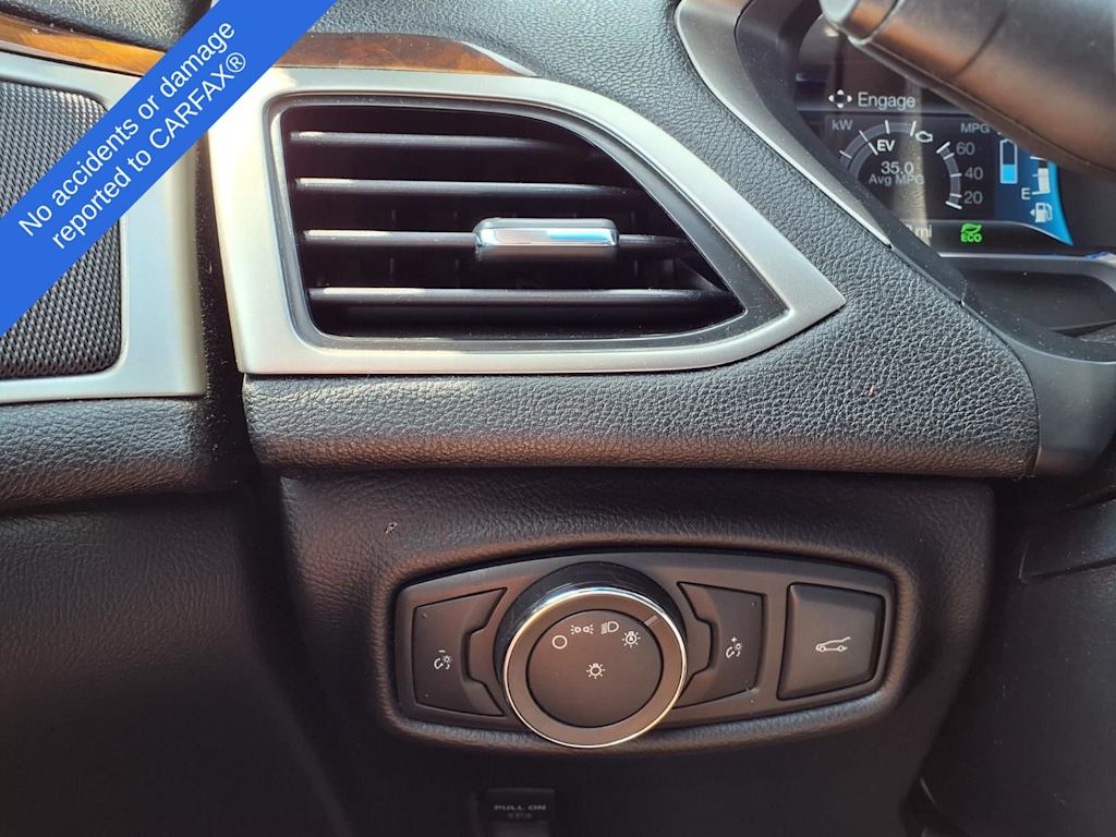 Thumbnail: 2016 Lincoln MKZ - 26