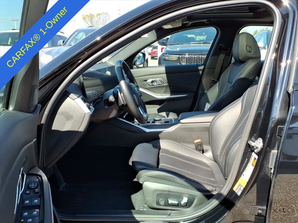 Thumbnail: 2023 BMW 3 Series - 9