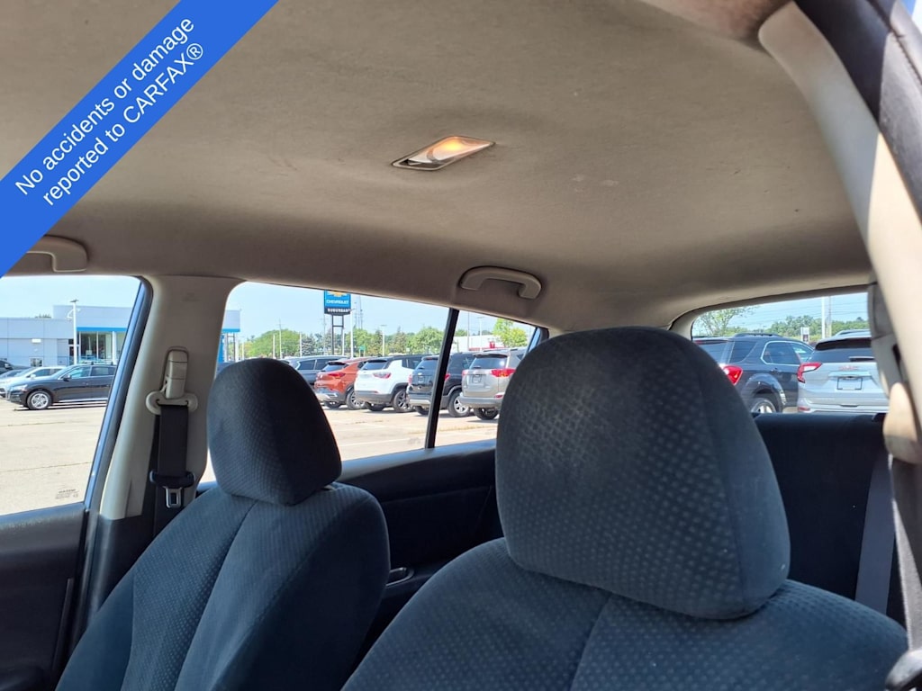 Thumbnail: 2012 Nissan Versa - 20