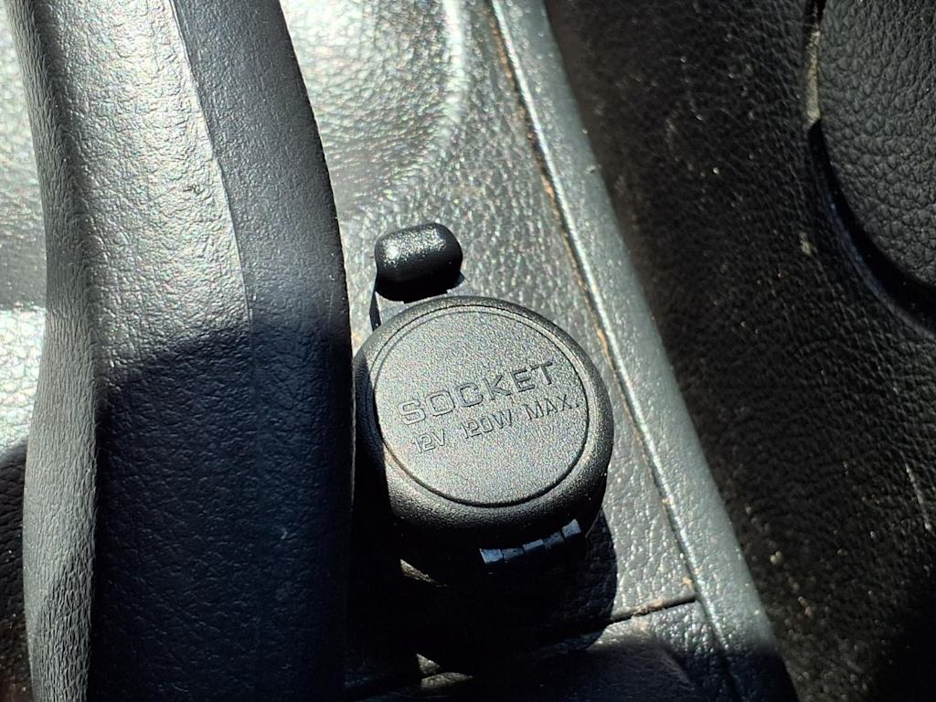 Thumbnail: 2012 Nissan Versa - 28