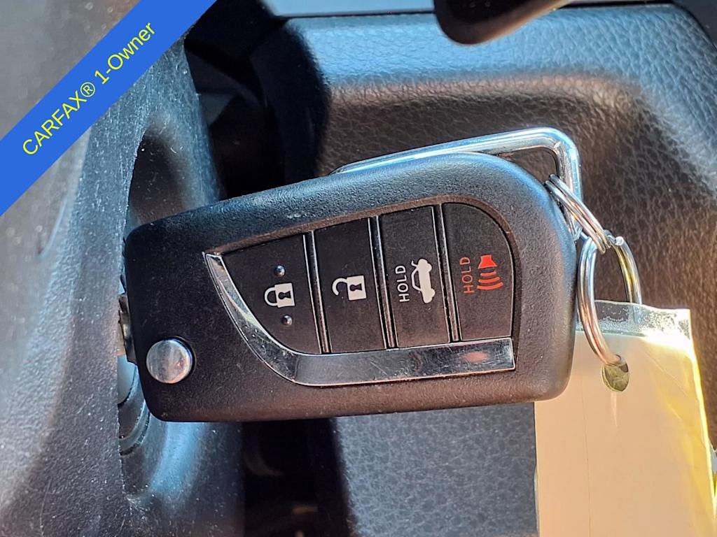 Thumbnail: 2019 Toyota Camry - 26