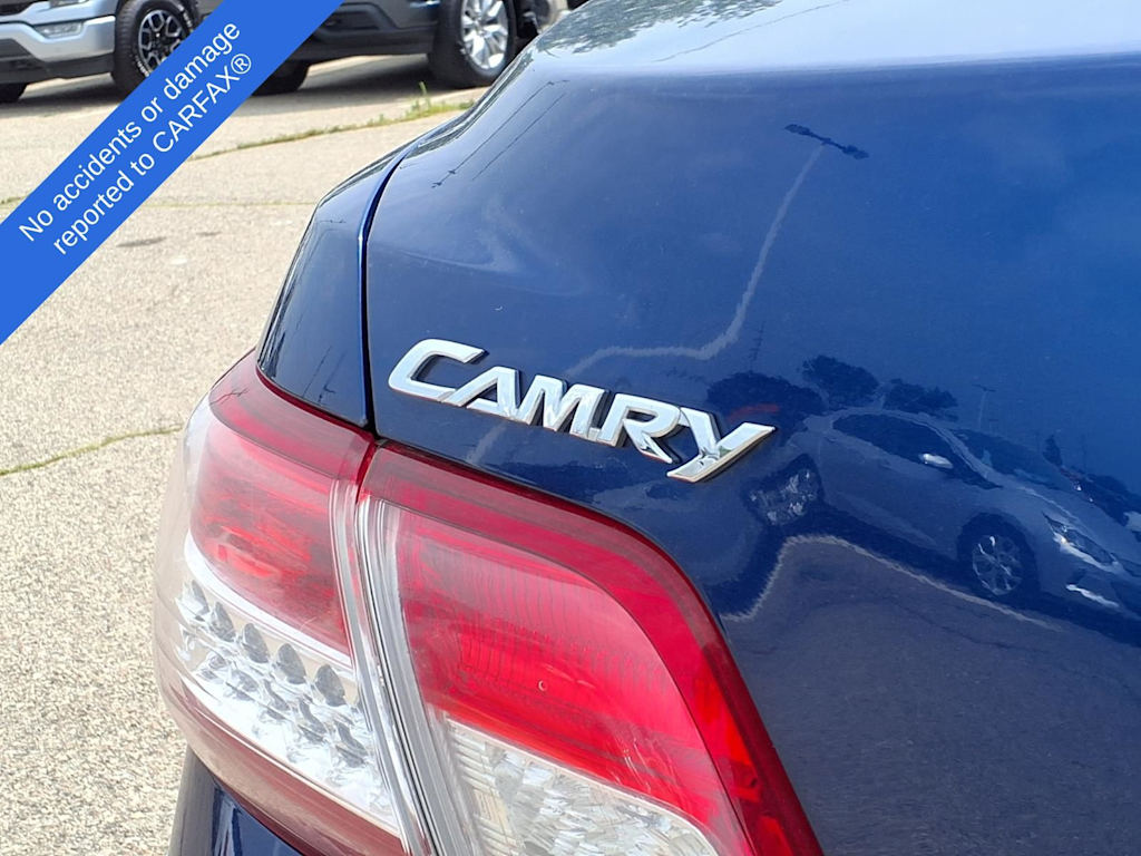 Thumbnail: 2011 Toyota Camry - 7