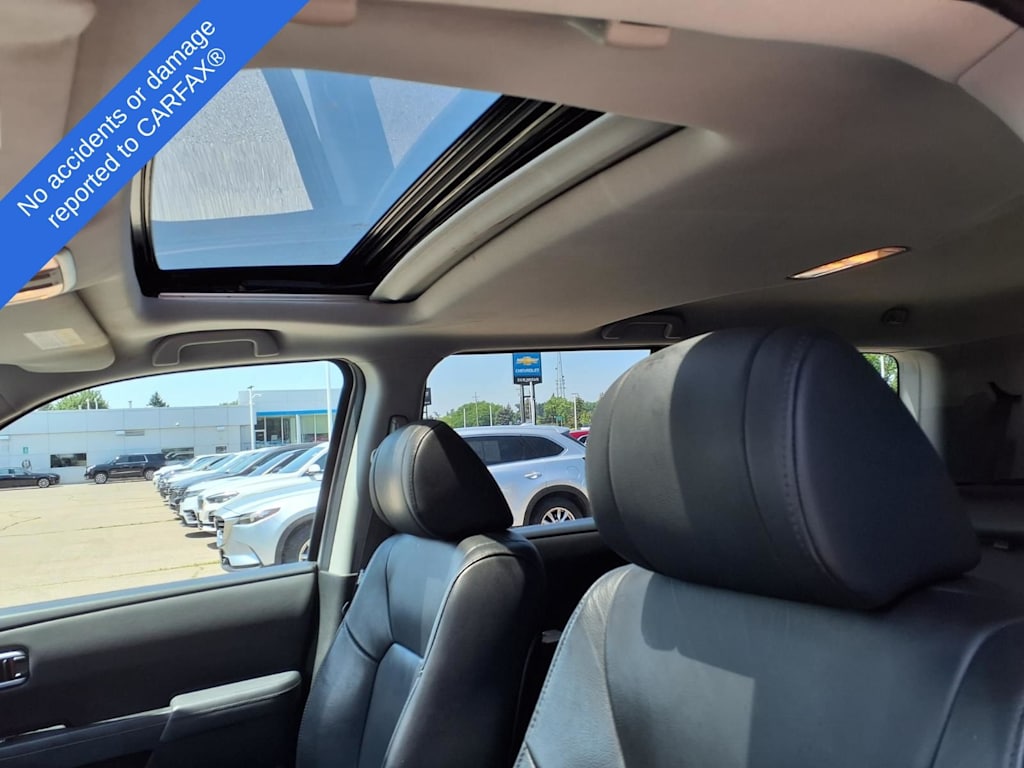 Thumbnail: 2015 Honda Pilot - 21